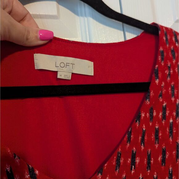 LOFT Red Flutter Sleeve Dress | Women’s Medium | V-Neck | Classic & Flowy - Picture 3 of 5